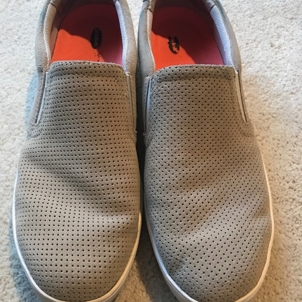 Light tan uber comfortable shoes